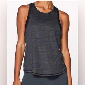 Lululemon twist and reach tank